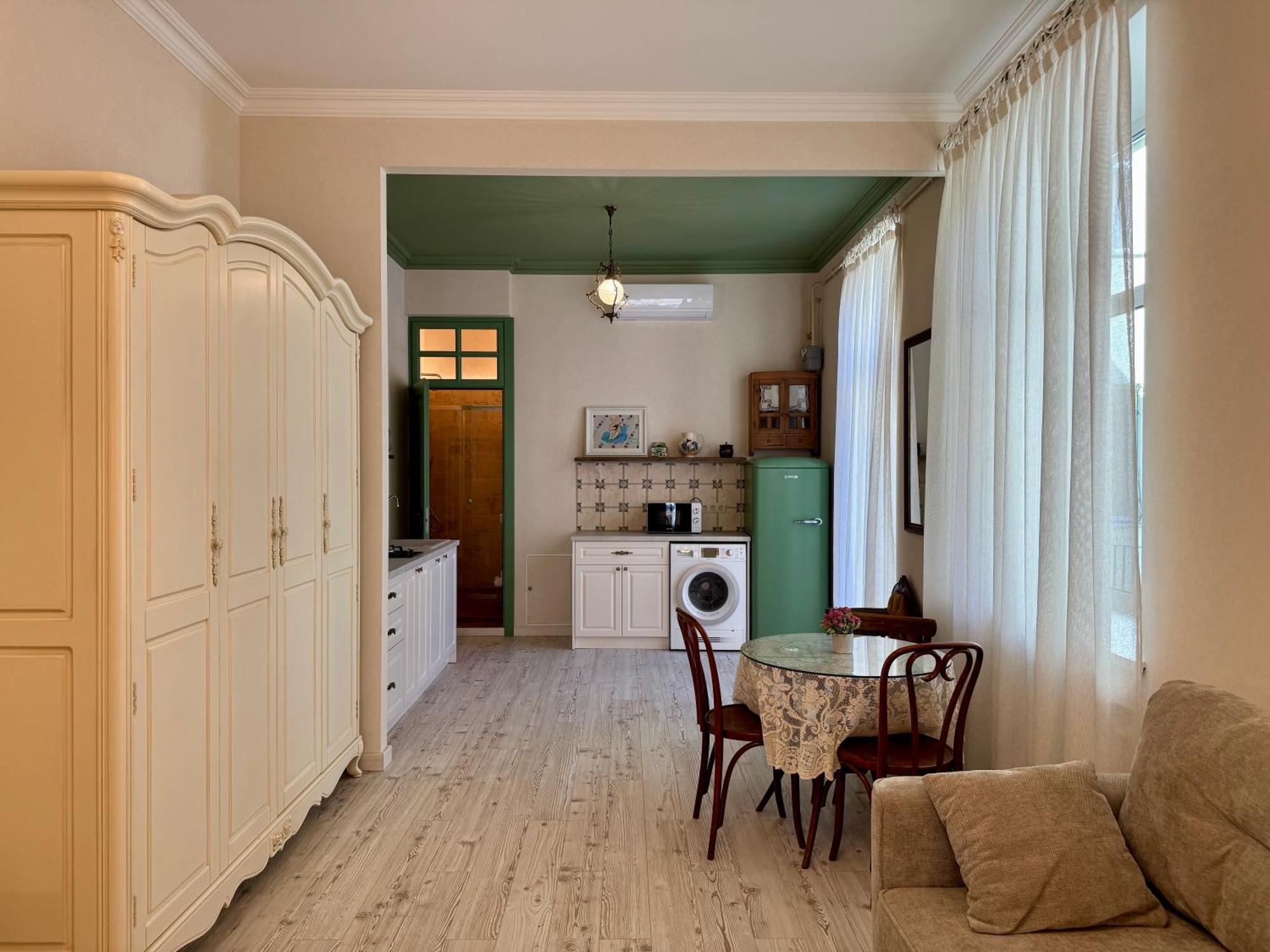 Elite Apart Near Svoboda Avenue ลวีฟ ภายนอก รูปภาพ